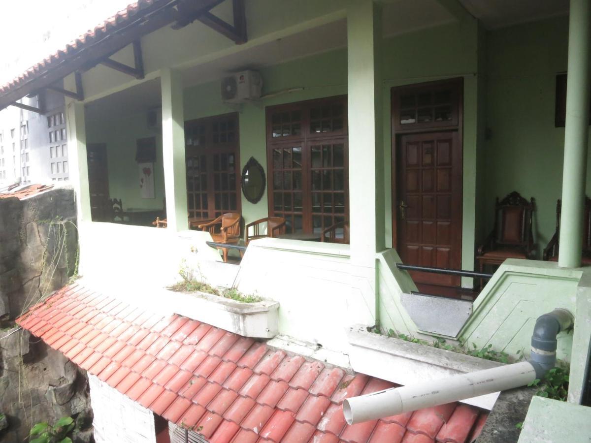 Sartika Prawirotaman Homestay *